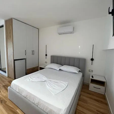 Blu Diamond Sarande